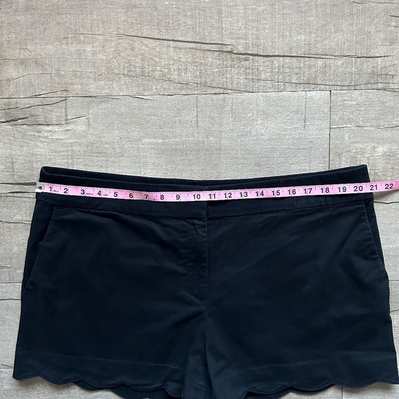 LOFT The Riviera Short Black Scalloped Chino Preppy Summer Retro Shorts Size 18 - Picture 4 of 13